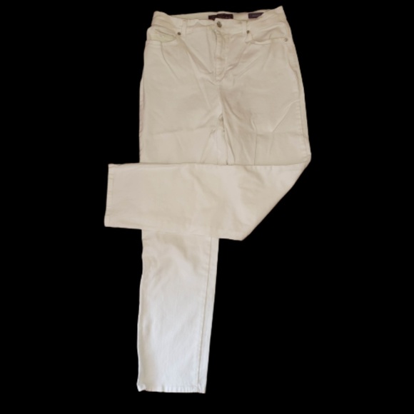 Gloria Vanderbilt White Twill Jeans - Picture 1 of 2